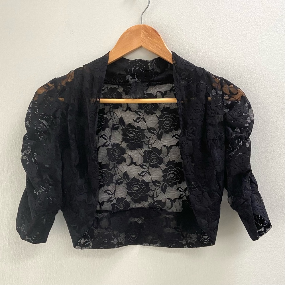 Black Floral Lace Shrug Open Front Cropped Topper Size Small